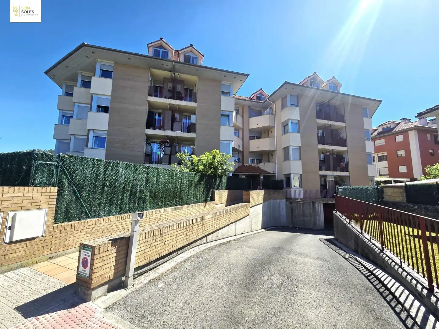 Vista exterior de Piso en venta en Piélagos con Calefacción, Jardín privado y Terraza