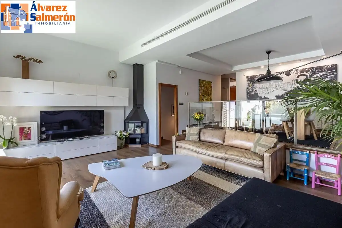 Living room of Detached homes for sale in Granada