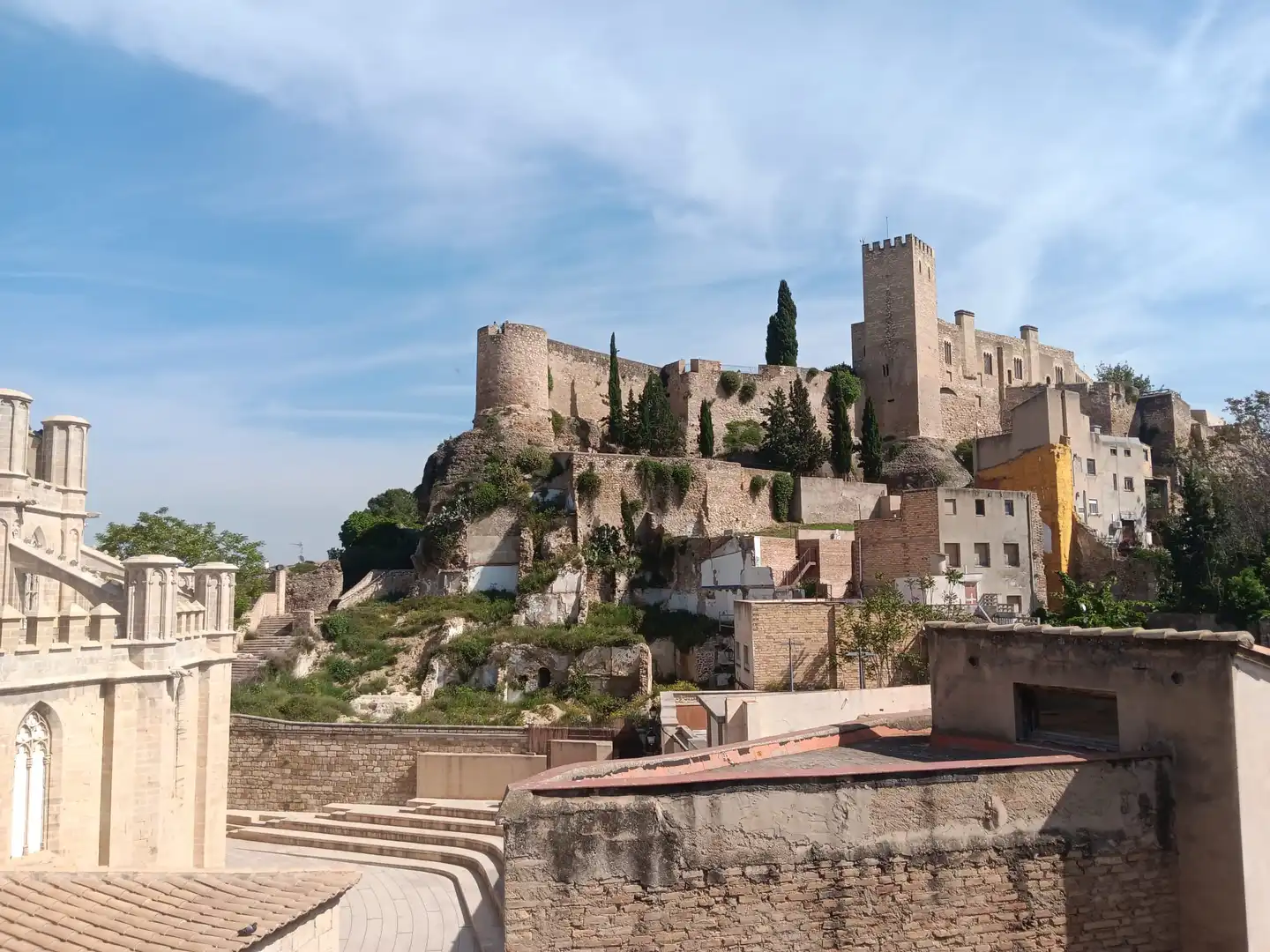 Vista exterior de Piso en venta en Tortosa con Calefacción, Amueblado y Balcón