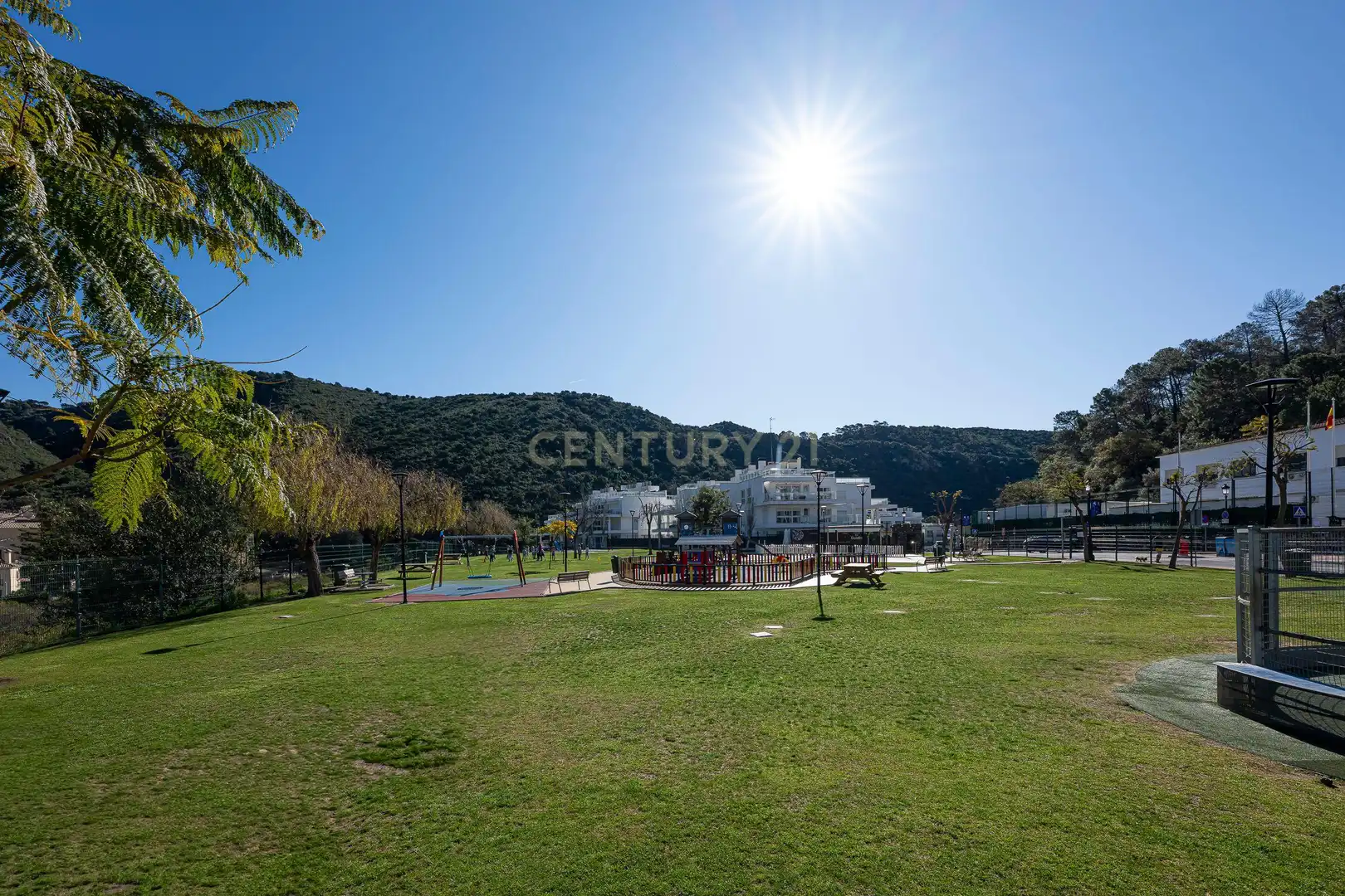 Vista exterior de Apartamento en venta en Benahavís con Aire acondicionado, Trastero y Lavadora