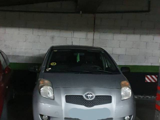 Garaje en Alquiler en Calle de Carlos y Guillermo Fernández Shaw, 2 en Adelfas