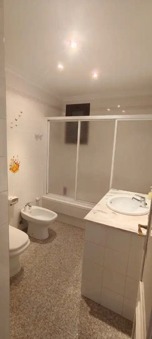 Baño de Casa o chalet en venta en Écija con Aire acondicionado, Calefacción y Jardín privado