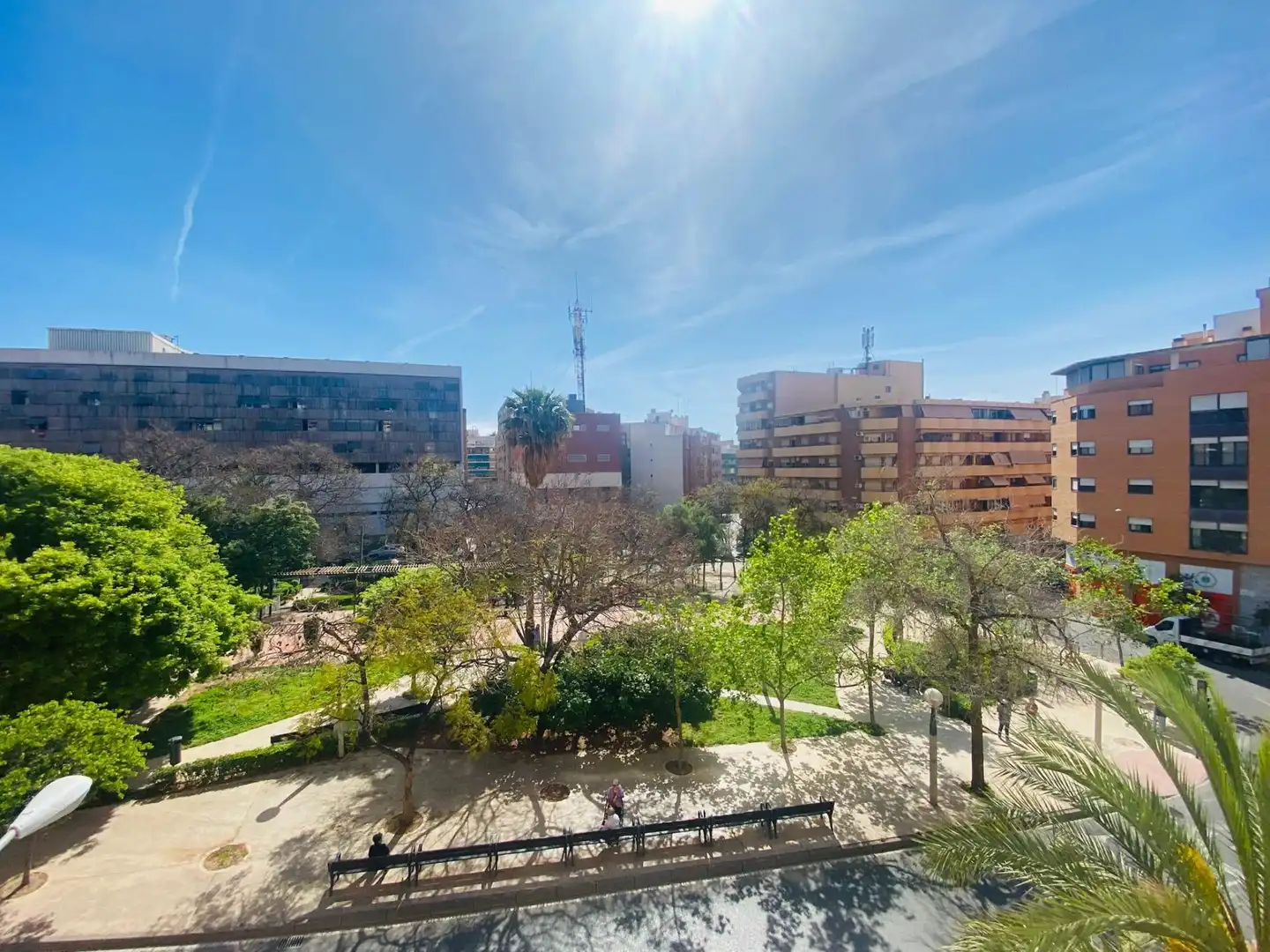 Piso con ascensor en venta en Plaza AMERICA, imagen 3