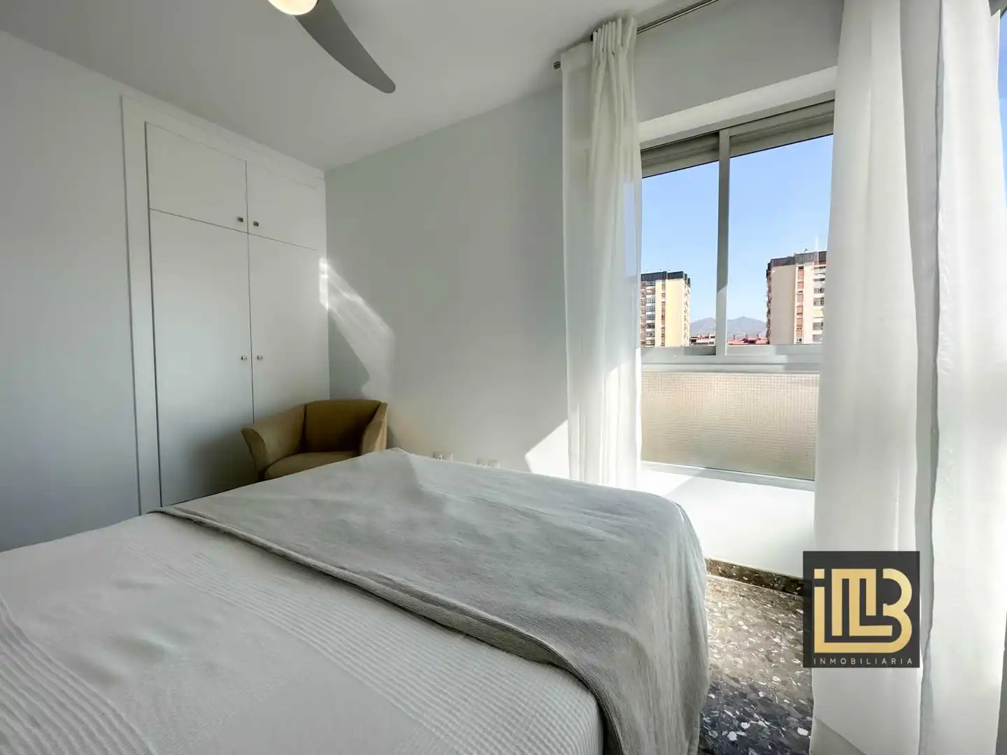 Habitación de Piso de alquiler en Málaga con Aire acondicionado, Trastero y Amueblado