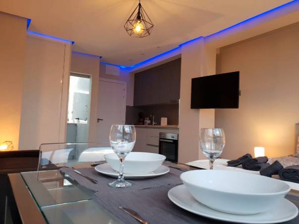 Ático en Alquiler en N/A, -1 en Aloha