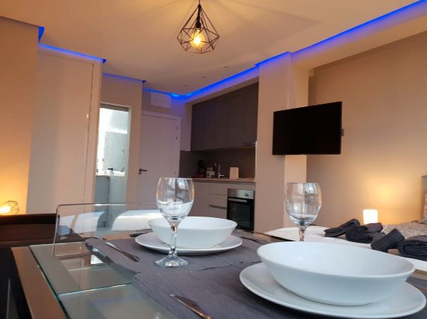 Comedor de Ático de alquiler en Marbella con Aire acondicionado, Calefacción y Amueblado