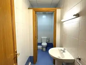 Badezimmer von Büro zur Miete in Las Palmas de Gran Canaria mit Möbliert