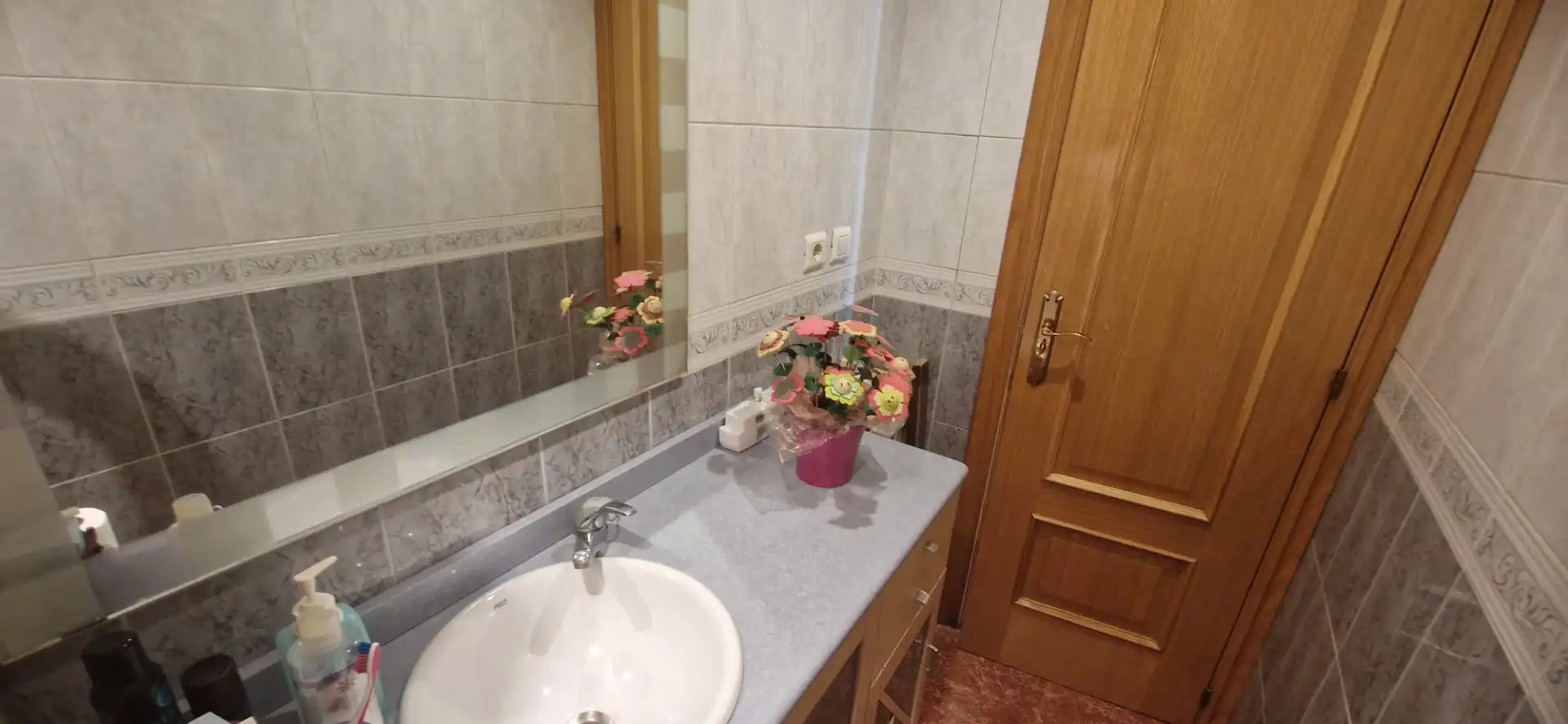 Bathroom of Detached homes for sale in Zaragoza  with Air Conditioner, Heating and Private garden