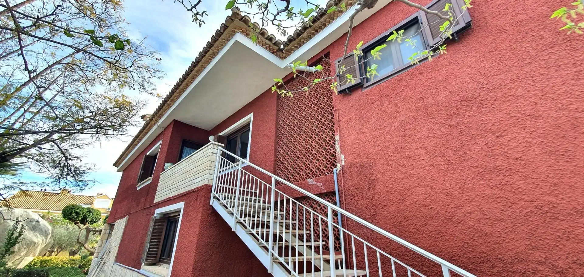 Vista exterior de Casa o xalet en venda en Sant Joan d'Alacant amb Aire condicionat, Calefacció i Jardí privat