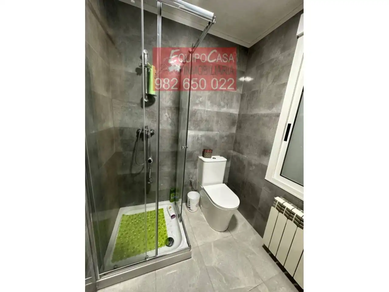 Baño de Casa adosada en venta en Lugo con Calefacción, Jardín privado y Terraza