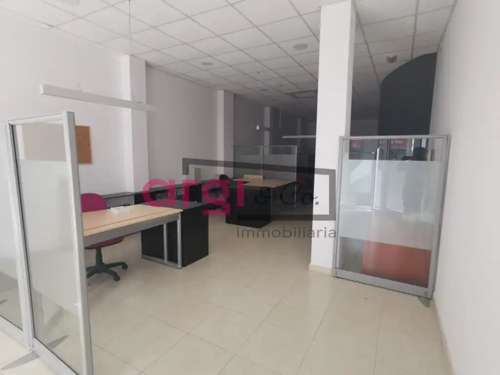 Local en venda a Centre