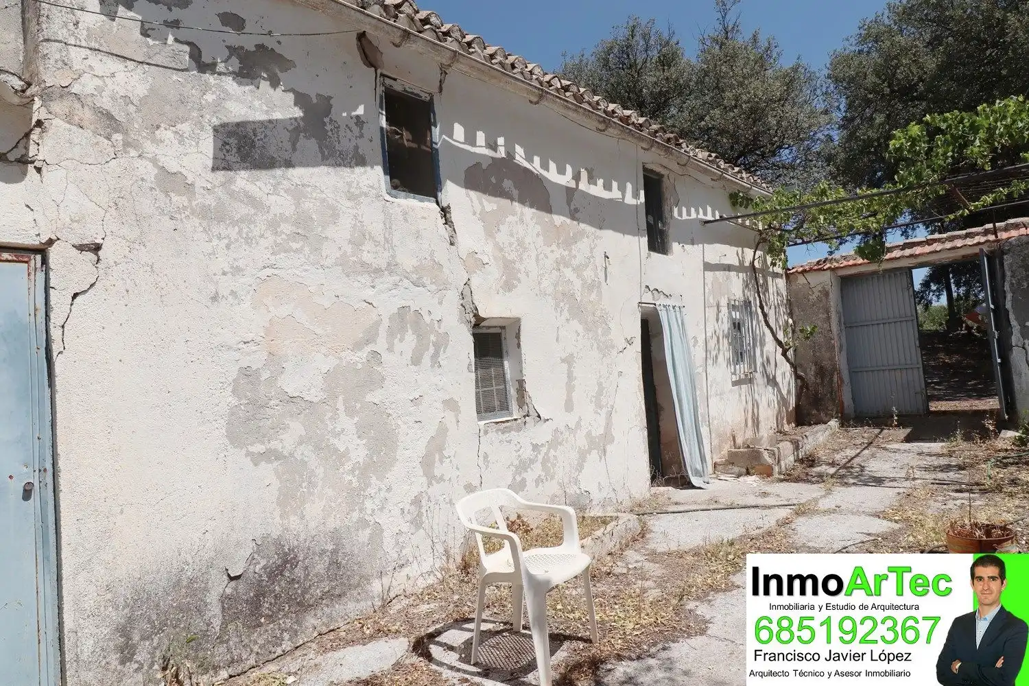 Exterior view of Houses for sale in Íllora  with Swimming Pool