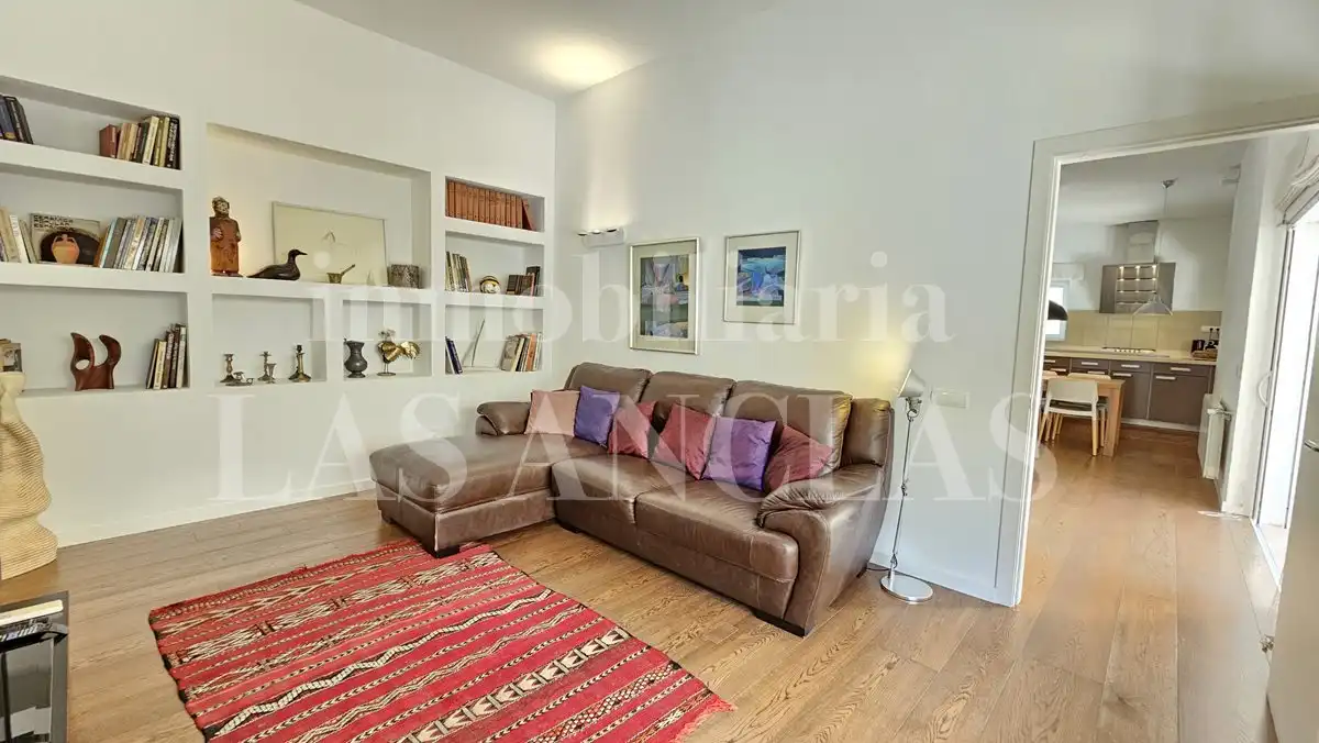 Sala d'estar de Finca rústica en venda en Santa Eulària des Riu amb Aire condicionat, Calefacció i Parquet