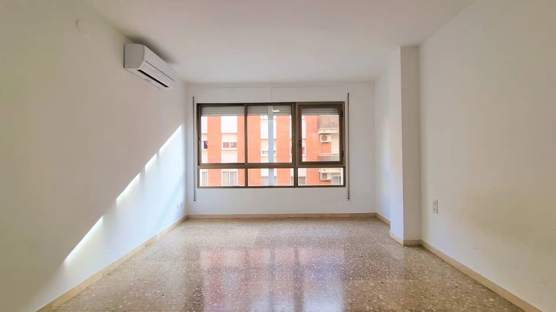 Wohnung zur Miete in Ponent