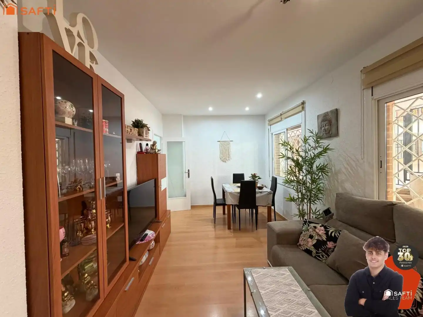Sala d'estar de Pis en venda en Calella amb Terrassa i Piscina comunitària