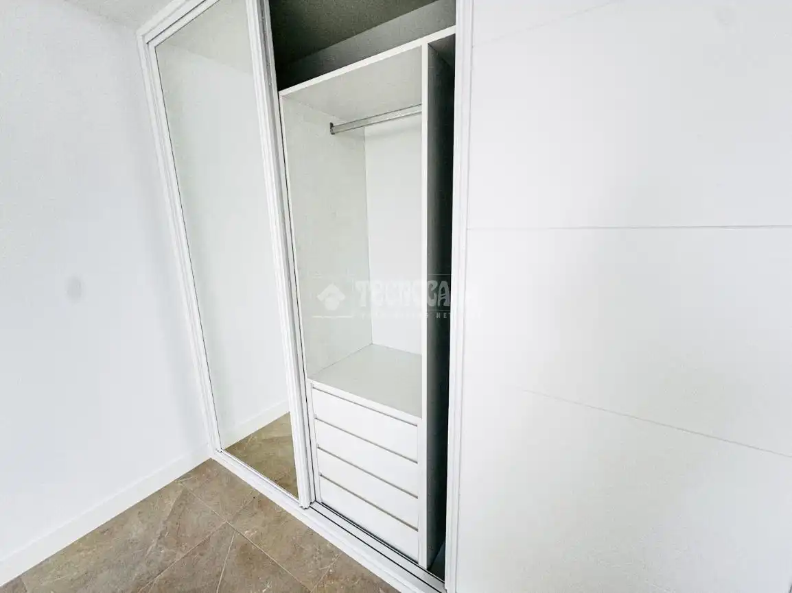 Habitación de Dúplex en venta en Navalcarnero con Aire acondicionado, Calefacción y Terraza