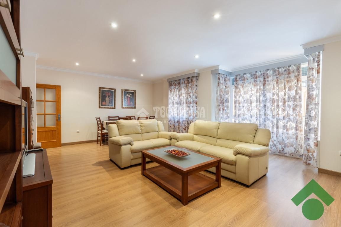 Living room of Flat for sale in Loja  with Heating and Terrace