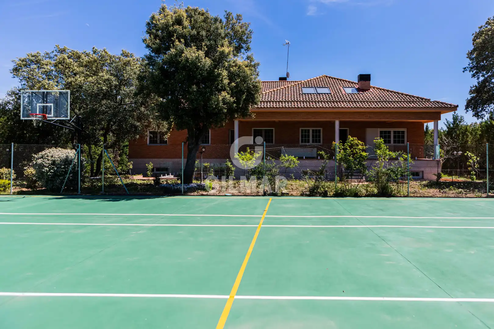 Jardín de Casa o chalet en venta en El Escorial con Calefacción, Jardín privado y Piscina