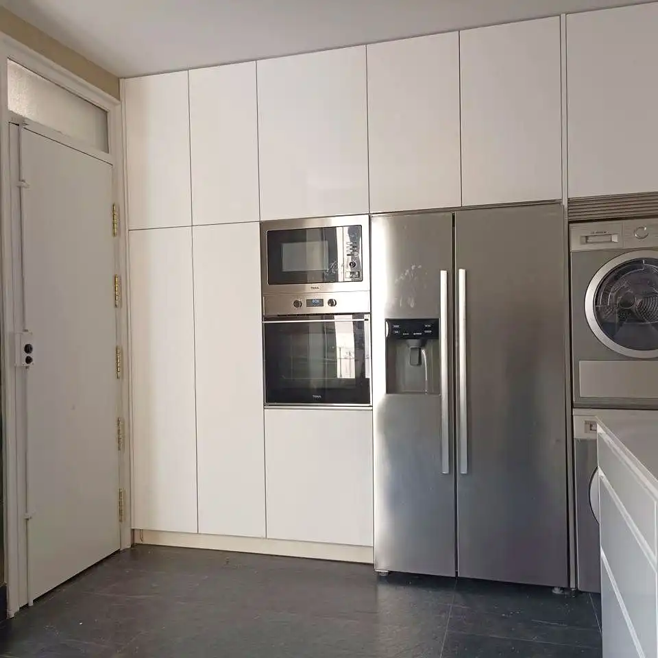 Küche von Dachboden zur Miete in Madrid mit Klimaanlage, Heizung und Terrasse