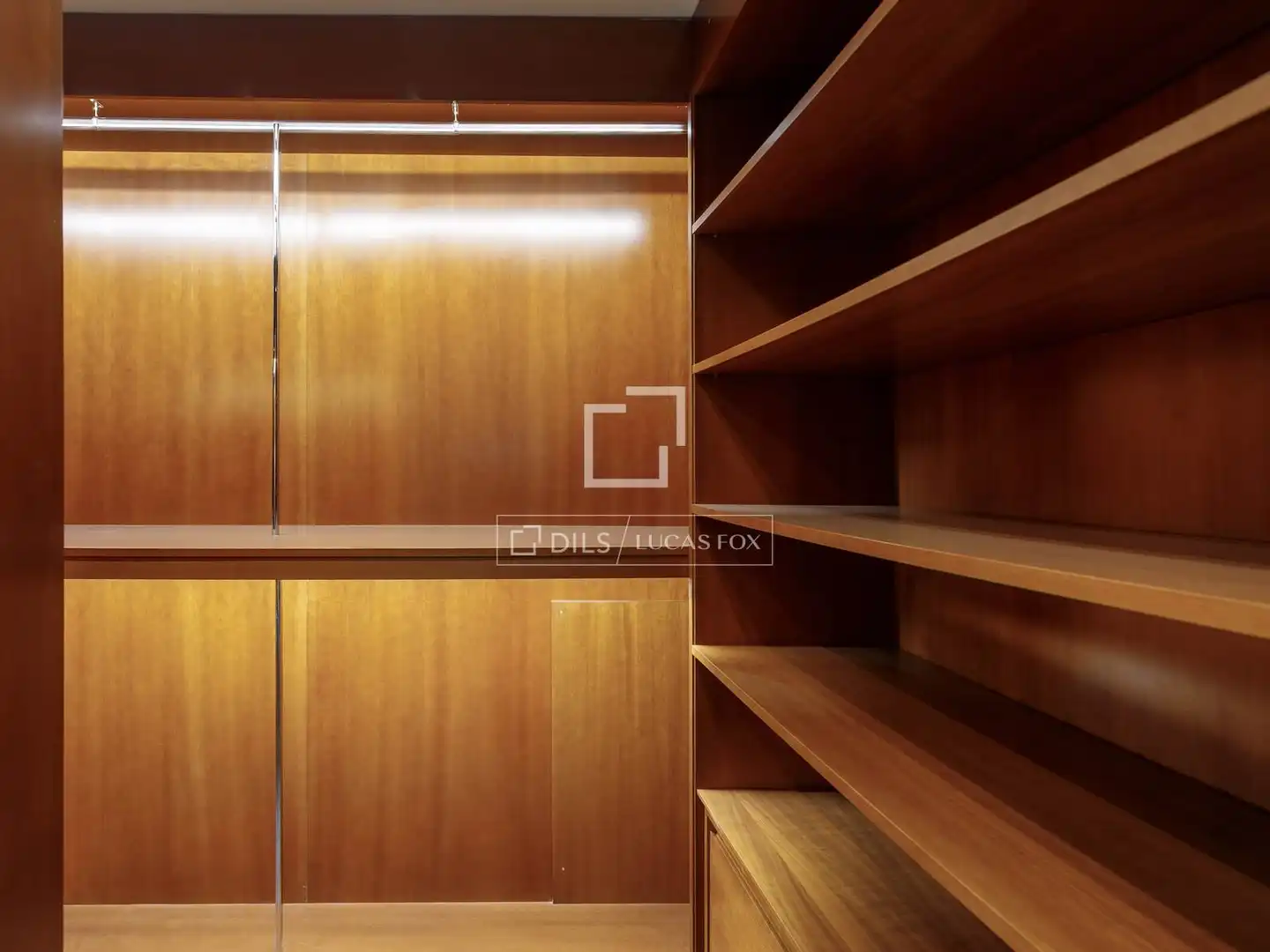 Bedroom of Attic for rent in Madrid  with Air Conditioner, Heating and Private garden