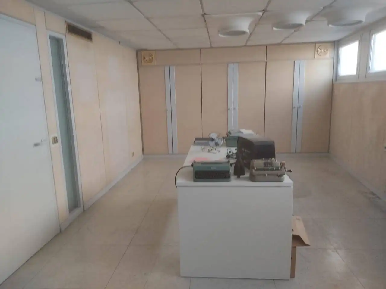 Business premises for sale in Hostal, imagen 14