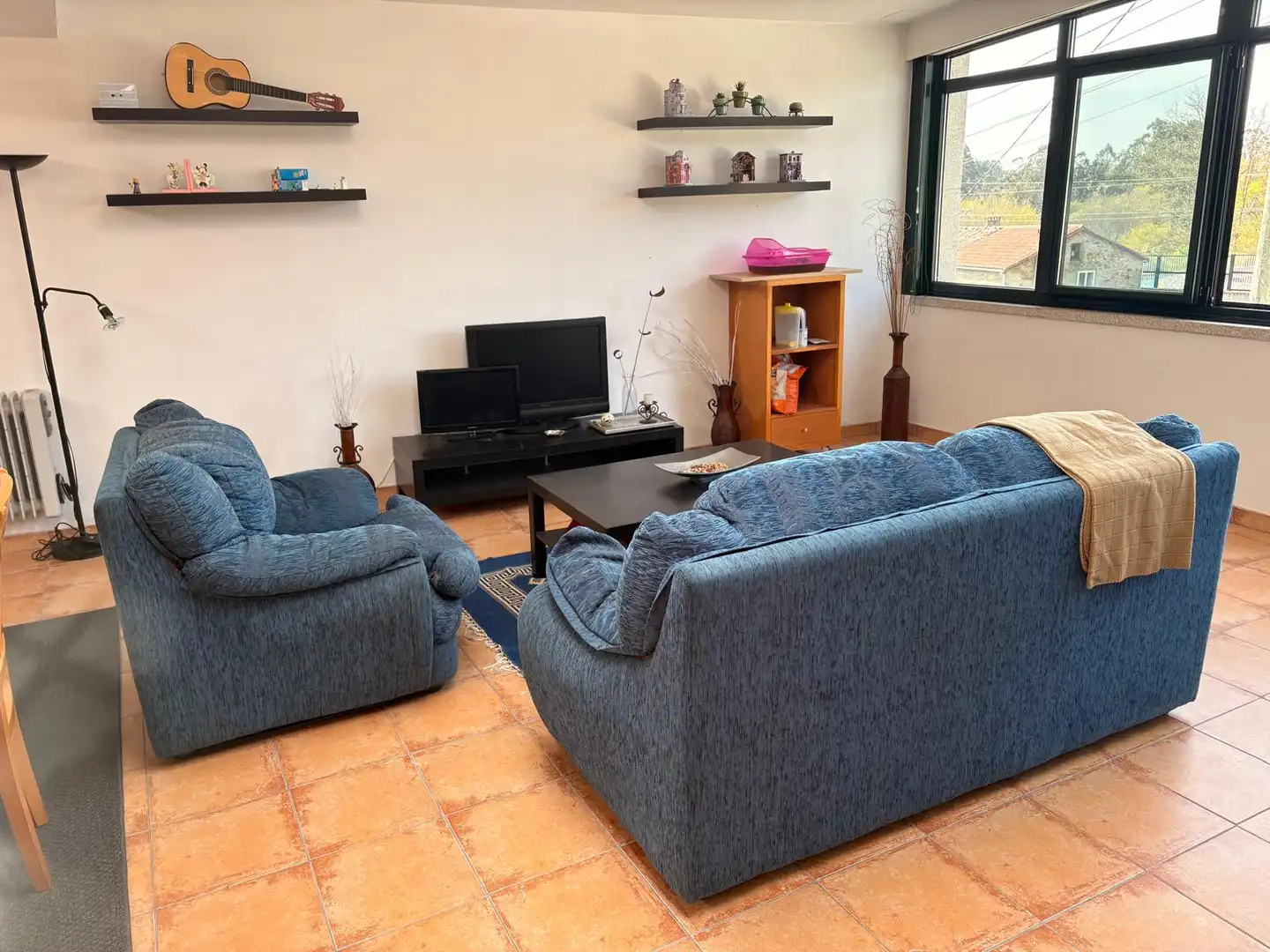 Sala de estar de Casa o chalet en venta en Santiago de Compostela  con Calefacción, Jardín privado y Terraza