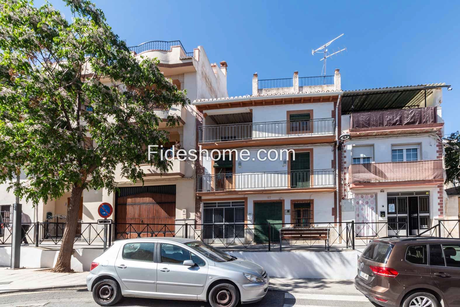 Vista exterior de Finca rústica en venda en Padul amb Terrassa, Moblat i Forn