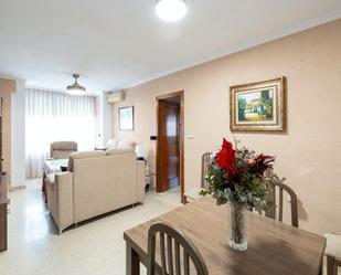 Living room of Apartment for sale in  Granada Capital  with Air Conditioner, Heating and Washing machine