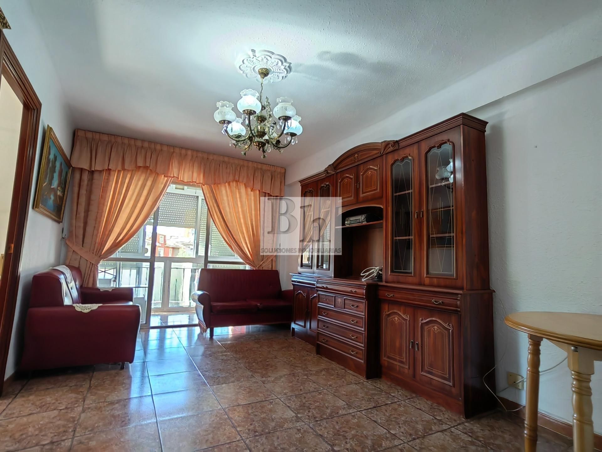 Flat for sale in Calle ALFAMBRA, 8, La Unión - Cruz de Humilladero - Los Tilos, Cruz de Humilladero
