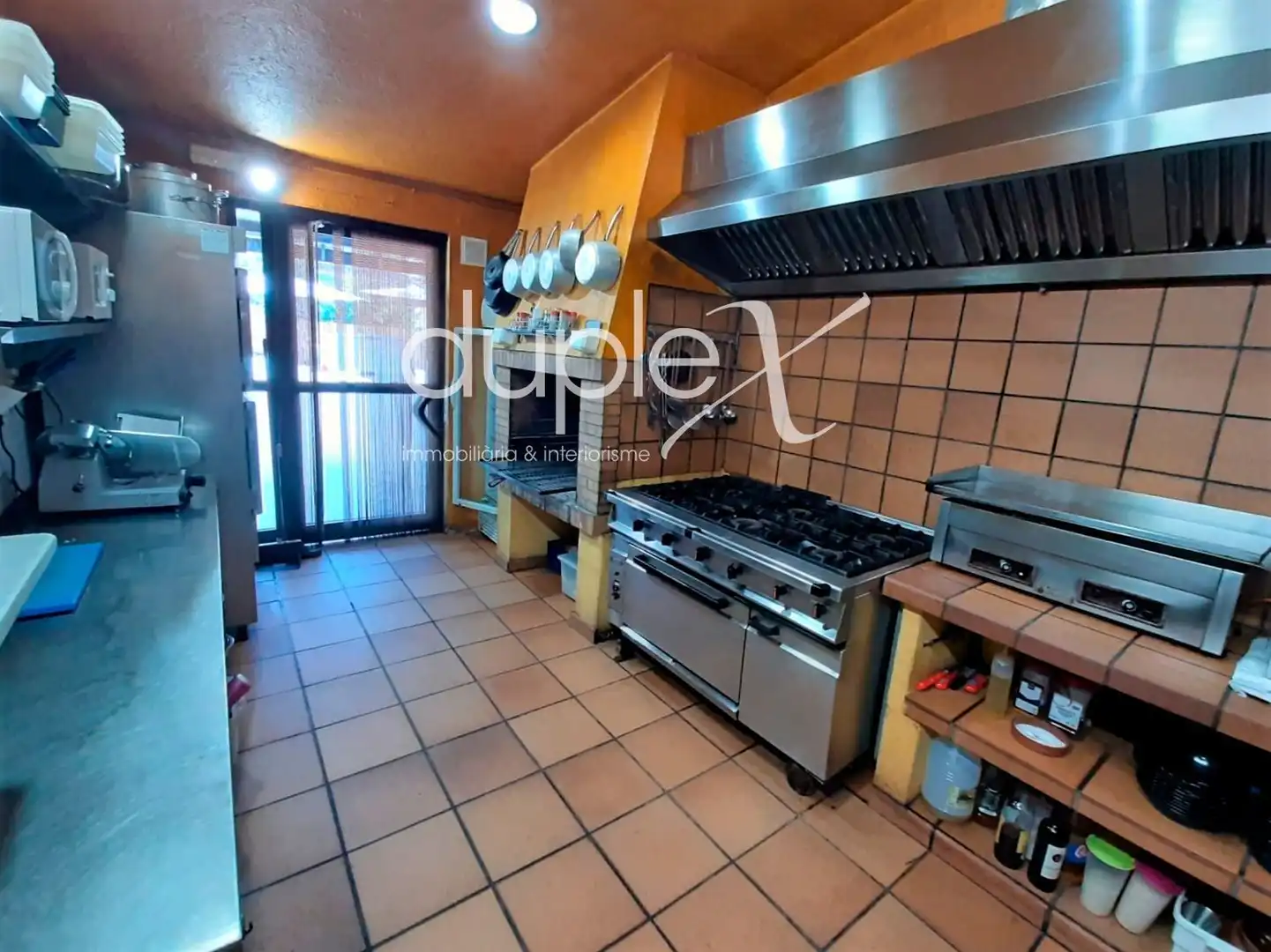 Cocina de Finca rústica en venta en Òrrius con Aire acondicionado, Jardín privado y Terraza