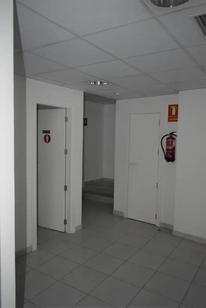 Gewerbefläche zur Miete in Alameda De Colón 5, imagen 12