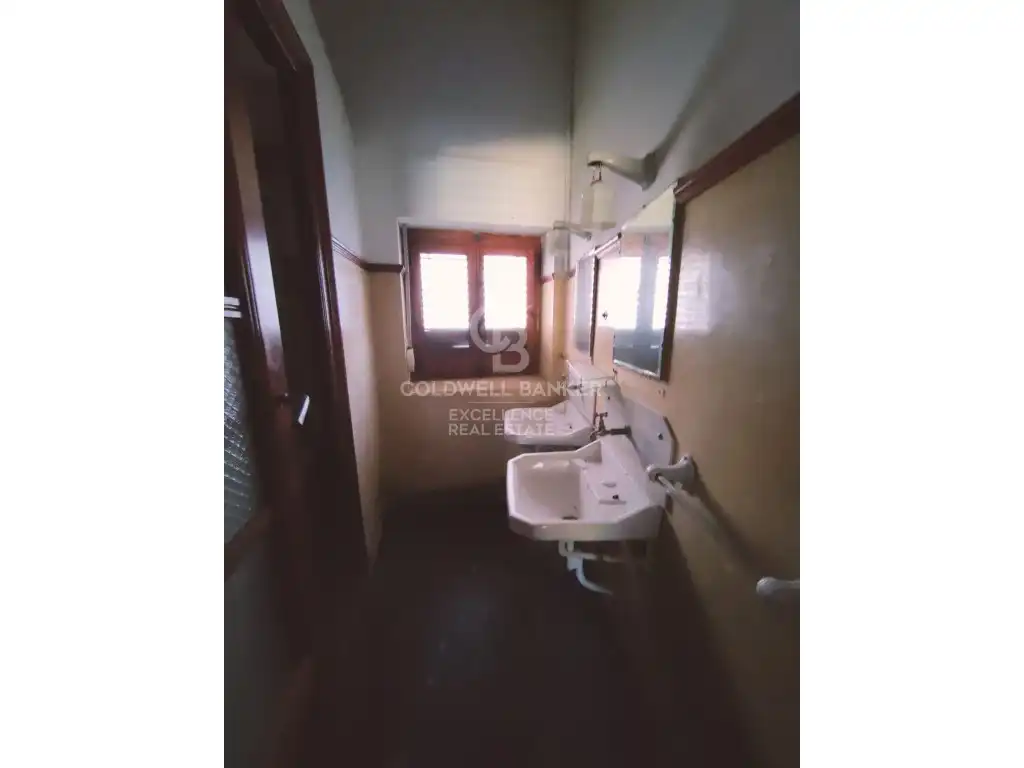 Bathroom of Houses for sale in Montanejos  with Terrace, Storage room and Balcony