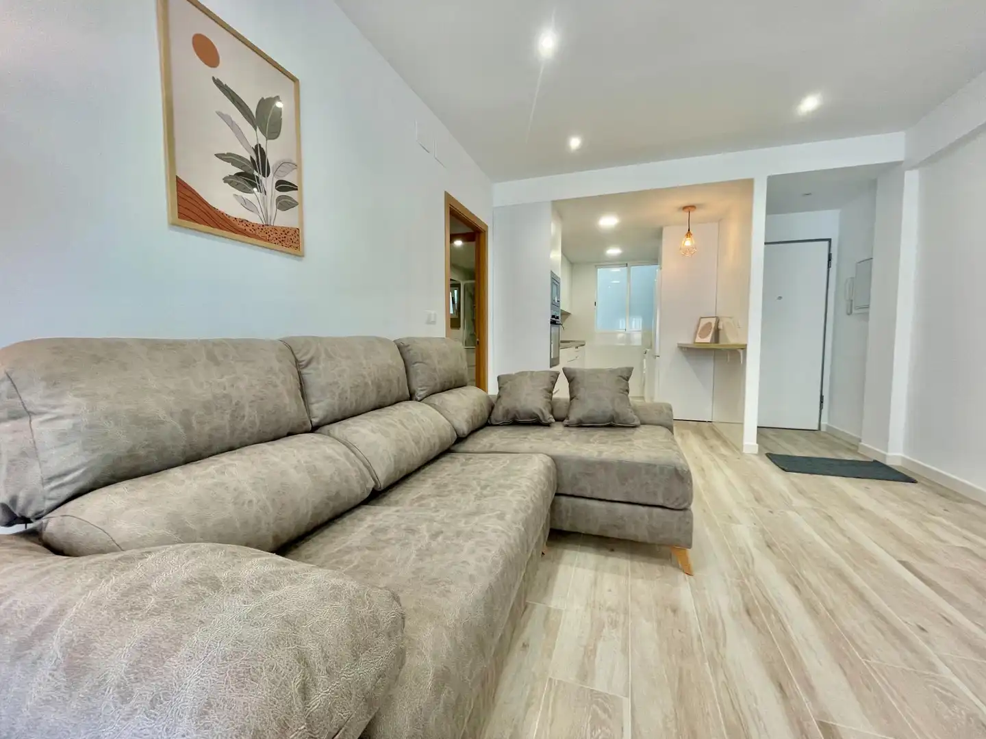 Sala d'estar de Pis de lloguer en Córdoba amb Aire condicionat, Terrassa i Moblat