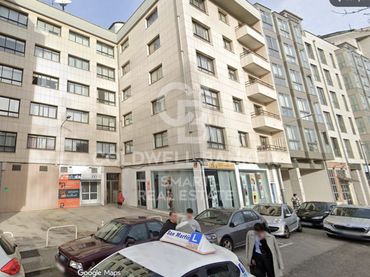 Local comercial en venda a Calle Marina Nieto Alvarez 12