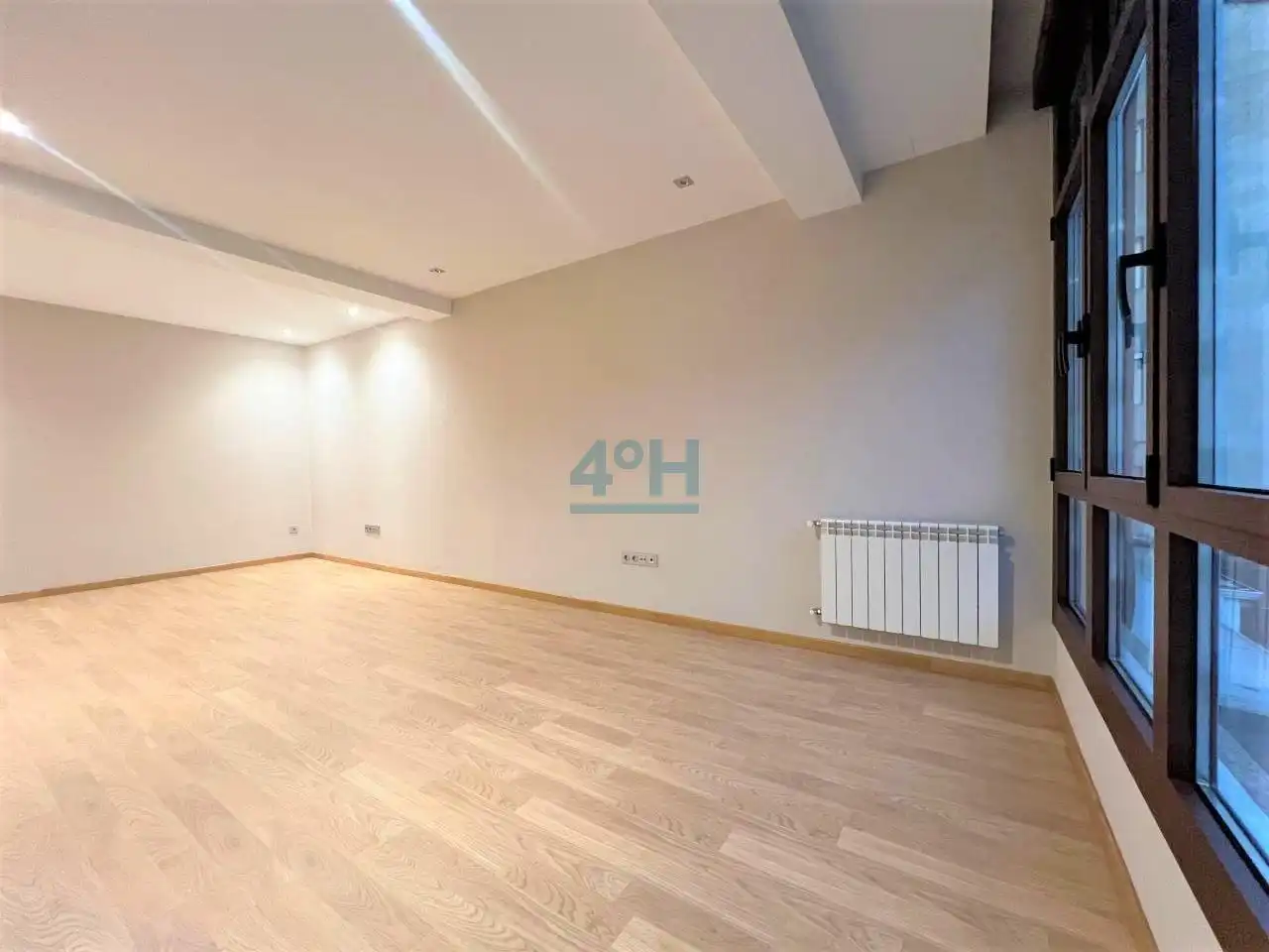 Piso en venta en Ourense Capital  con Calefacción
