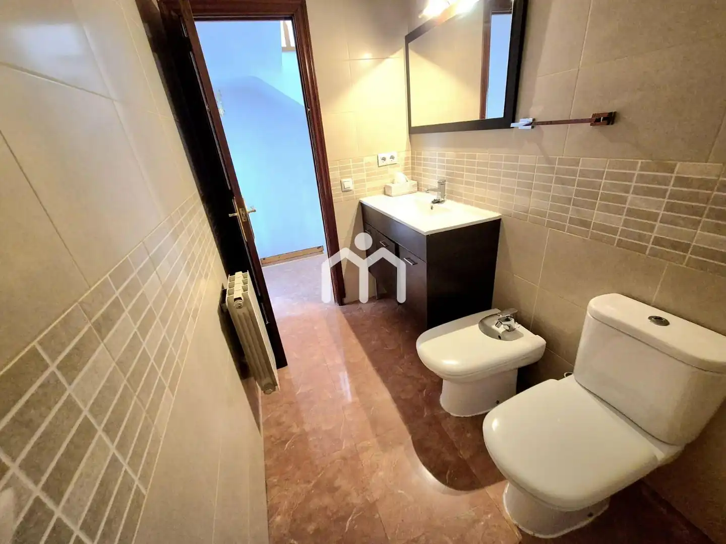 Baño de Casa adosada en venta en Premià de Dalt con Calefacción, Parquet y Terraza