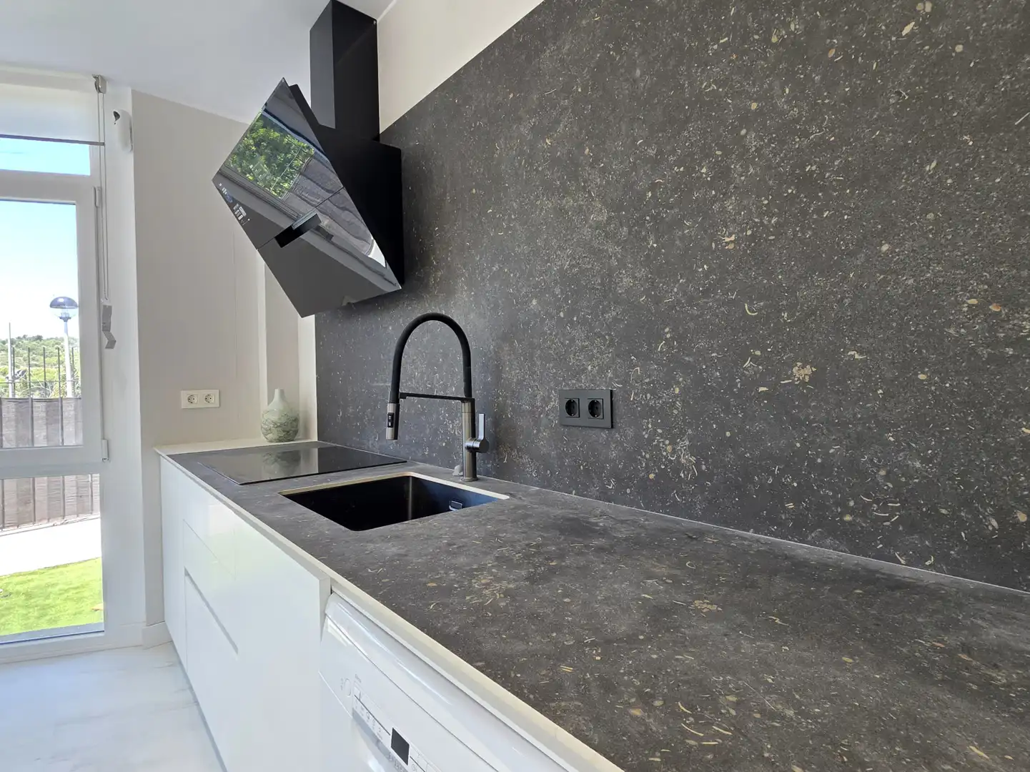 Cuina de Casa o xalet en venda en Oropesa del Mar / Orpesa amb Aire condicionat, Calefacció i Jardí privat