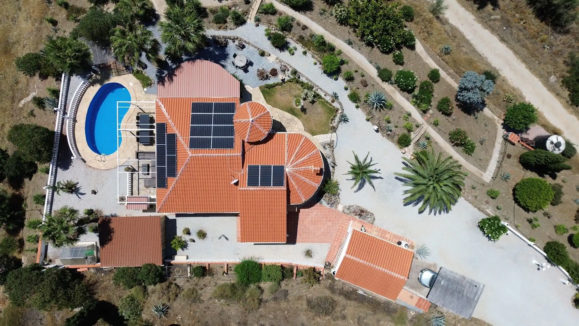 Vista exterior de Finca rústica en venda en Arenas amb Aire condicionat, Jardí privat i Terrassa