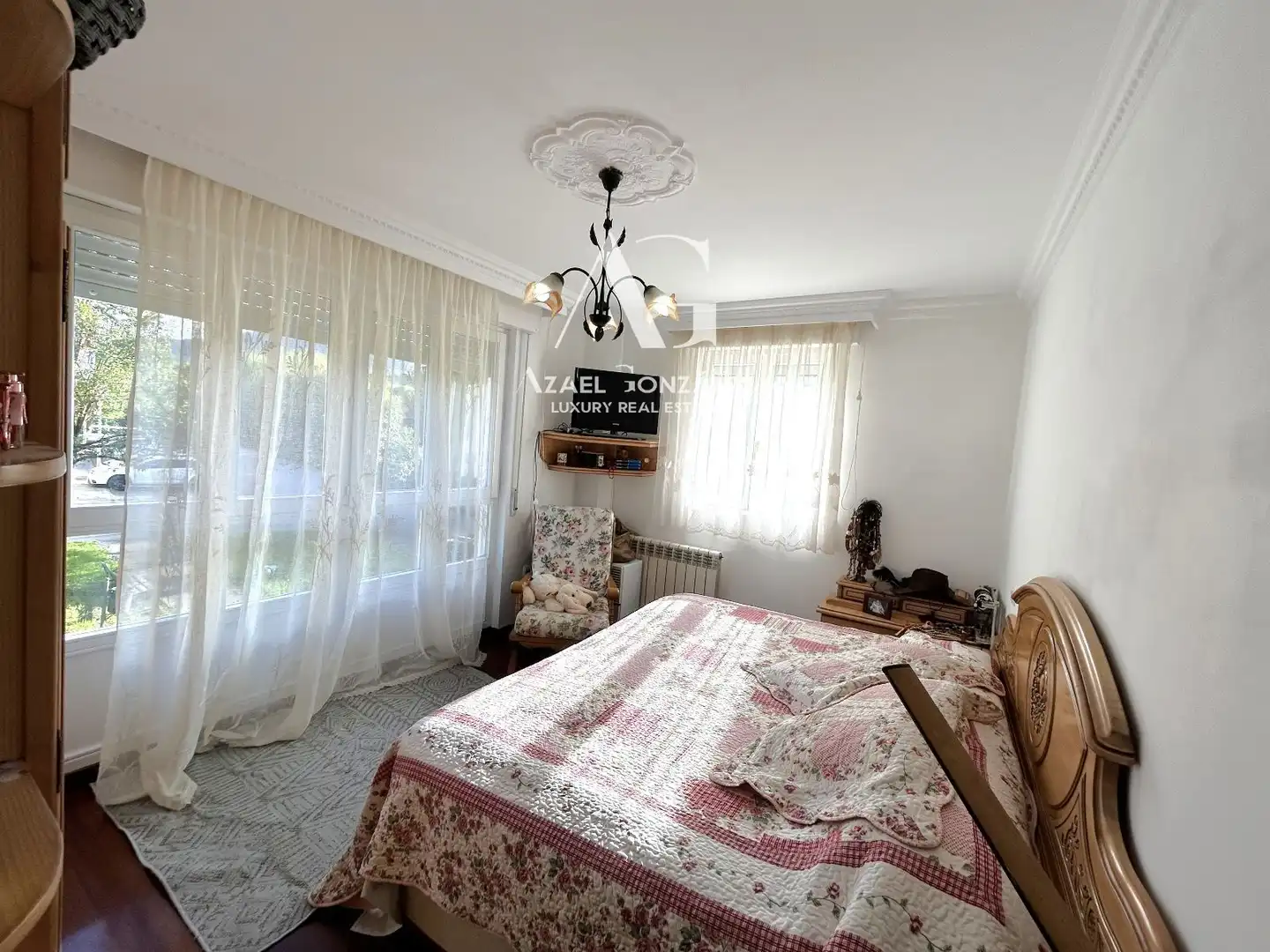 Schlafzimmer von Wohnung zum Verkauf in Población de Campos mit Heizung und Möbliert