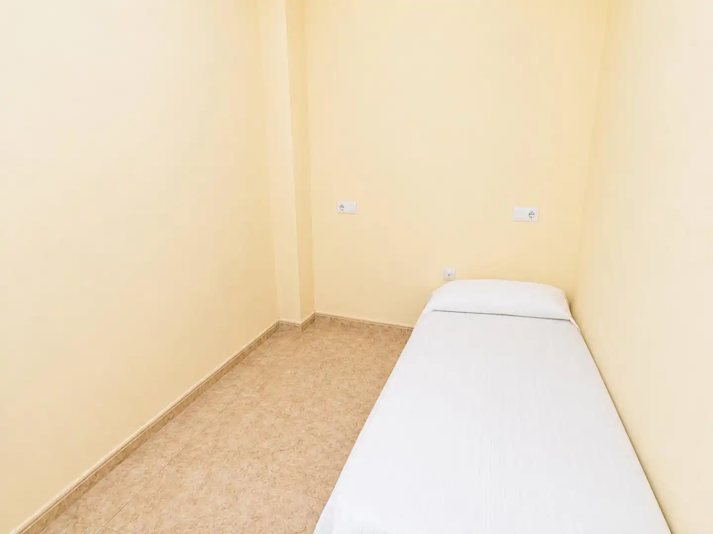 Habitación de Piso en venta en Águilas