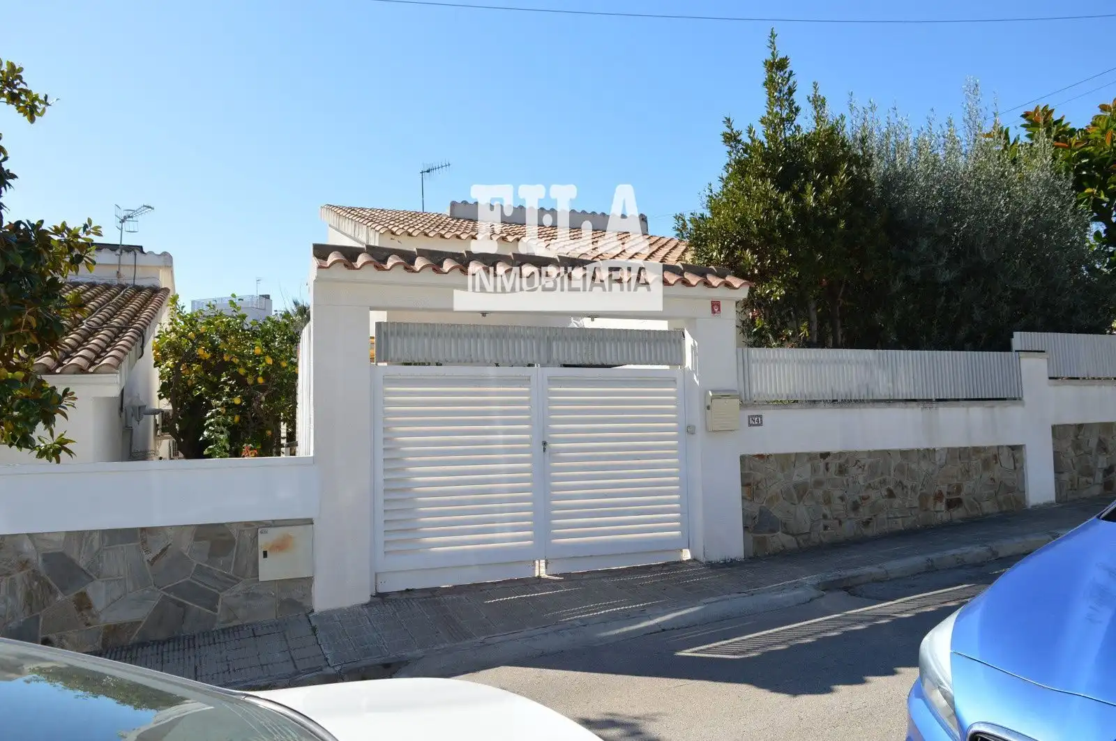 Vista exterior de Casa o xalet en venda en Calafell amb Calefacció, Terrassa i Traster