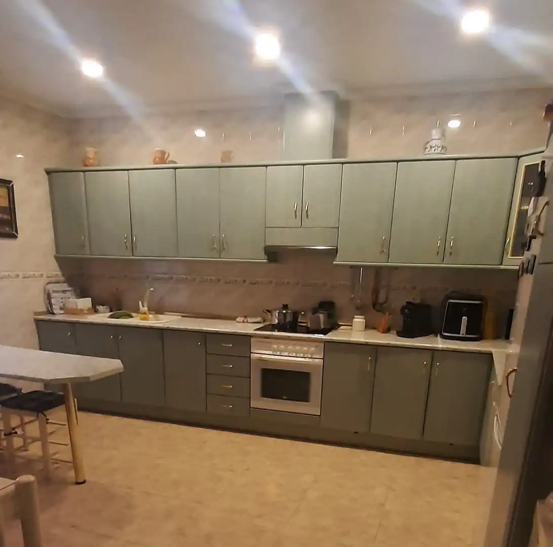 Cuina de Pis en venda en Villarrobledo amb Calefacció, Terrassa i Traster