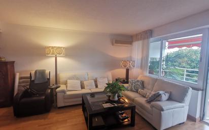 Sala d'estar de Pis en venda en Torremolinos amb Terrassa