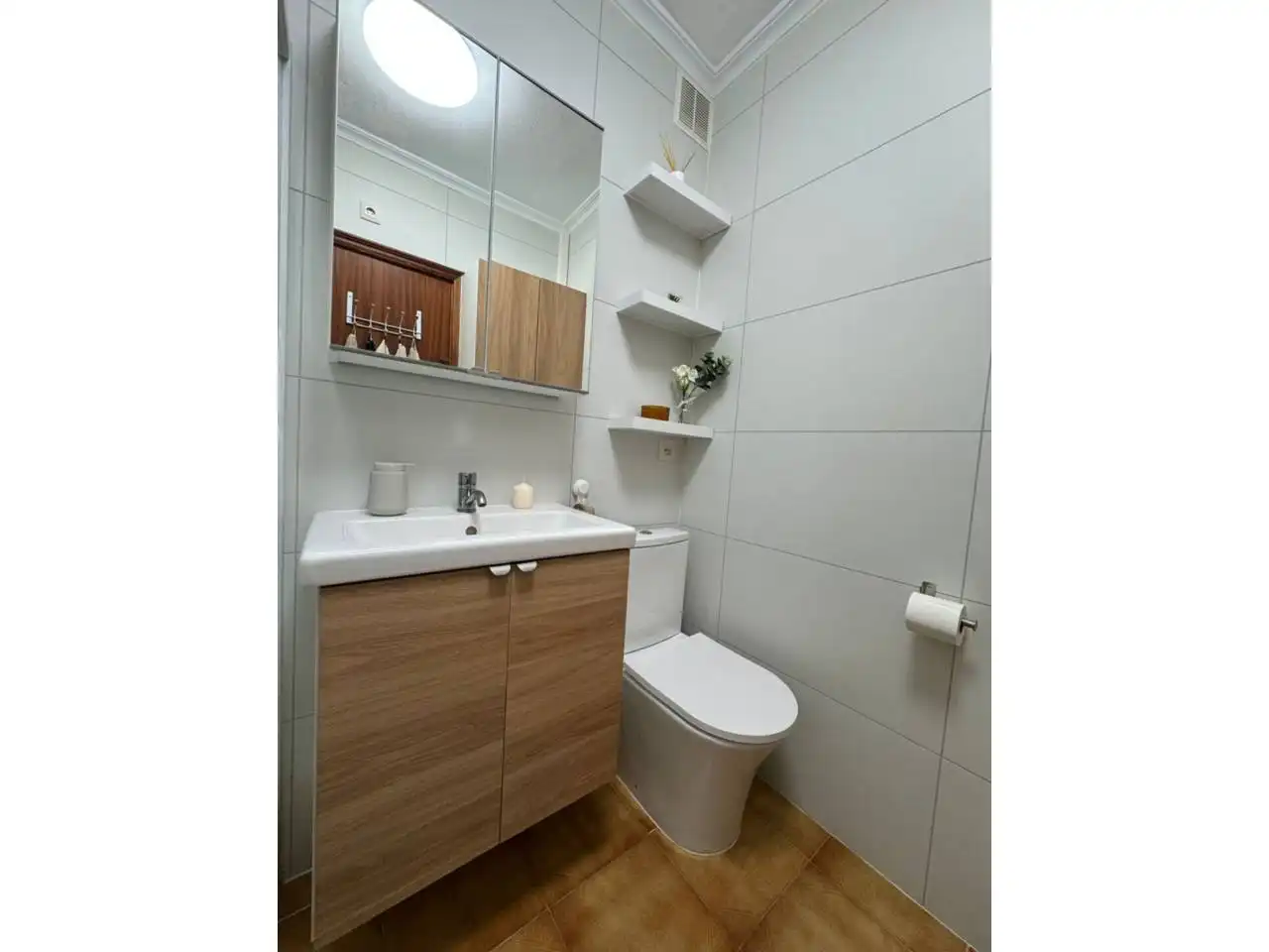 Bathroom of Apartments for sale in Santa Pola  with Air Conditioner, Terrace and Furnished