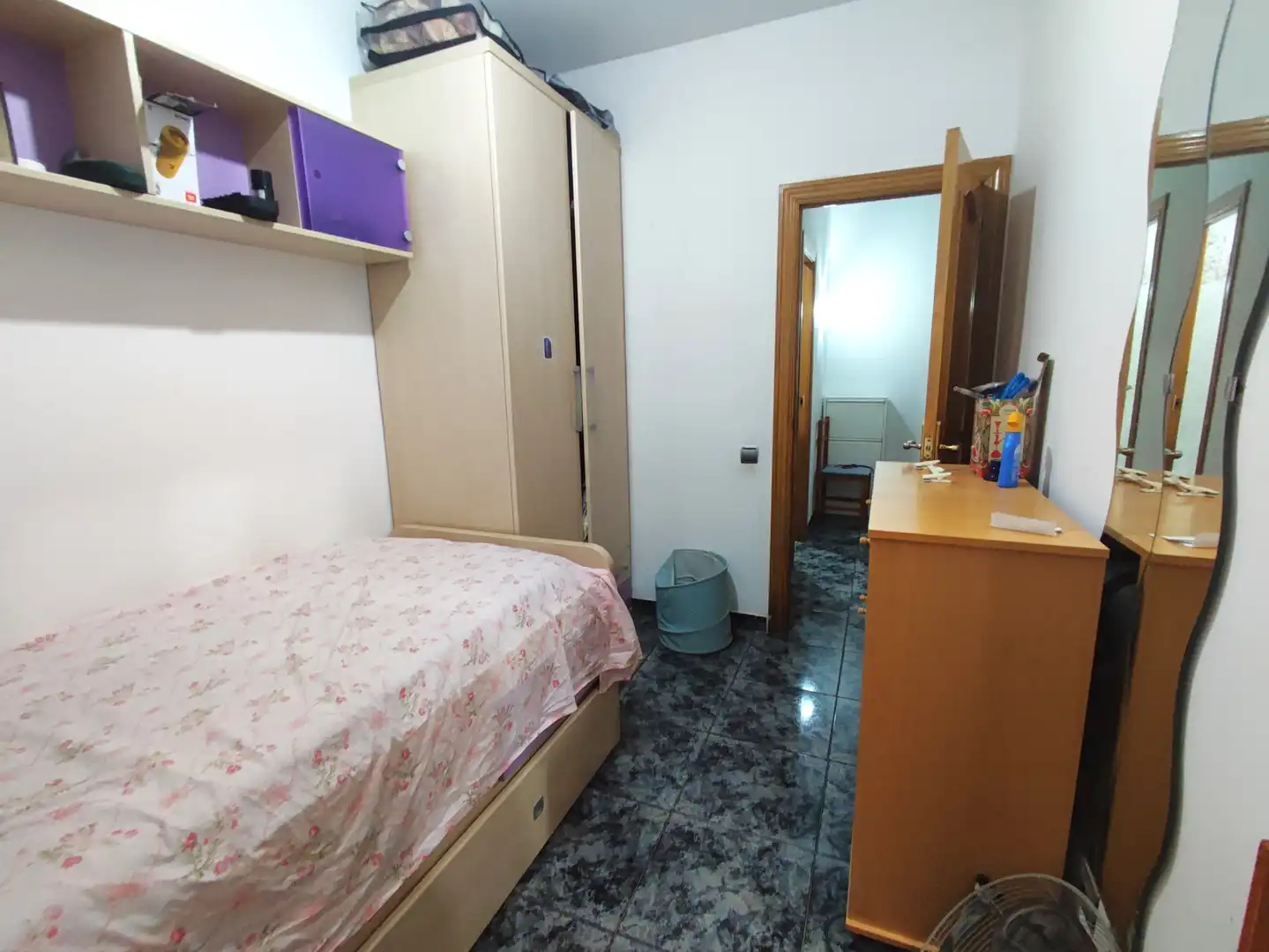 Habitación de Piso en venta en Badalona con Aire acondicionado, Calefacción y Horno