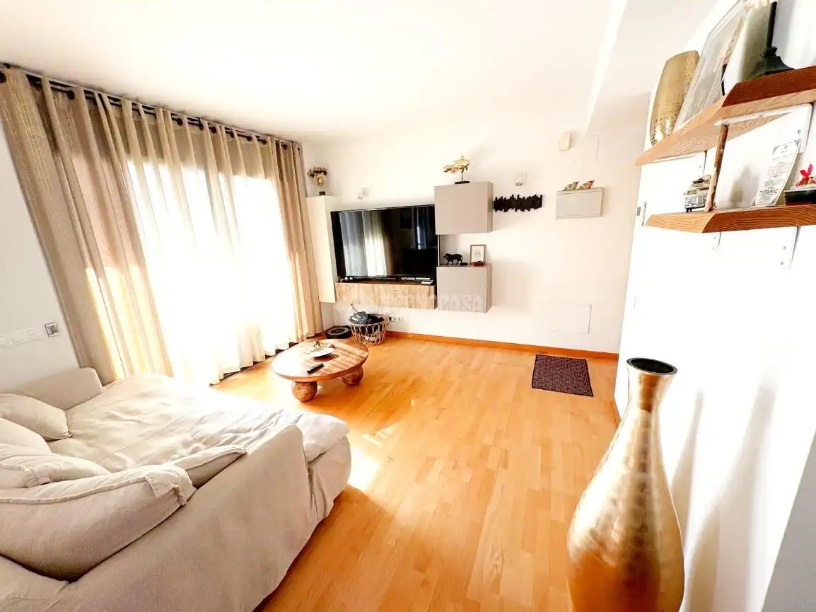 Sala d'estar de Pis en venda en Sant Martí