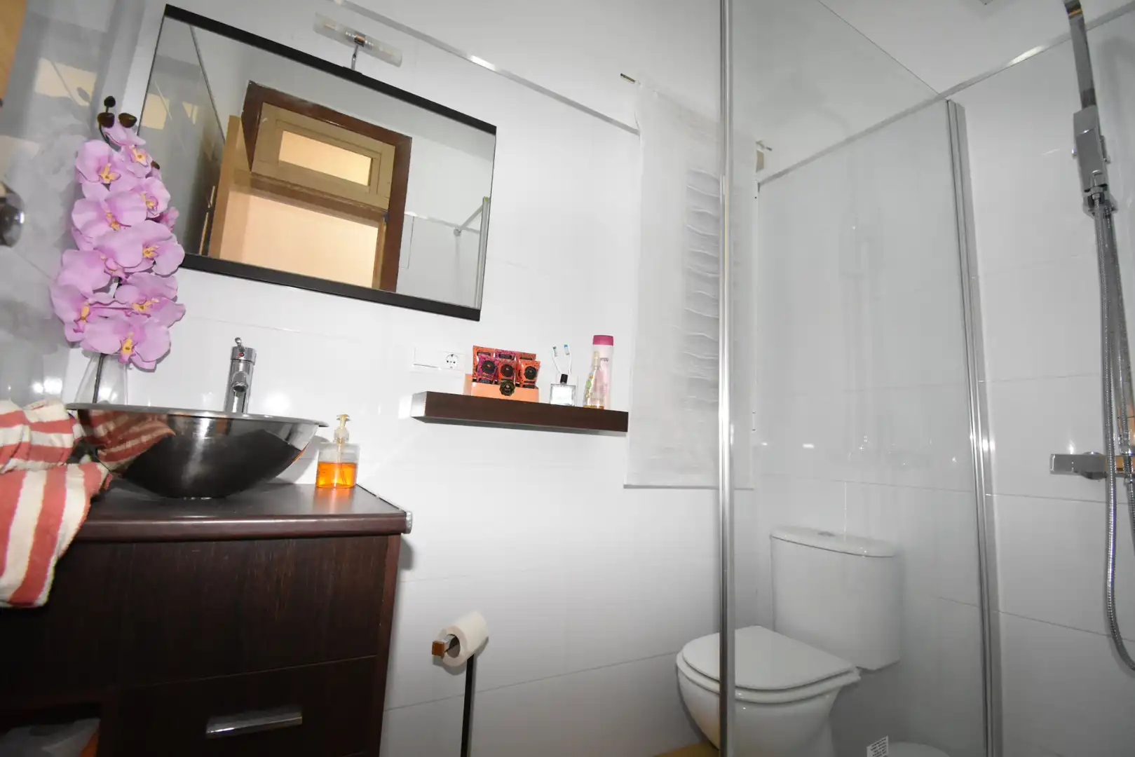 Bathroom of Apartments for sale in Santander  with Parquet flooring and Furnished