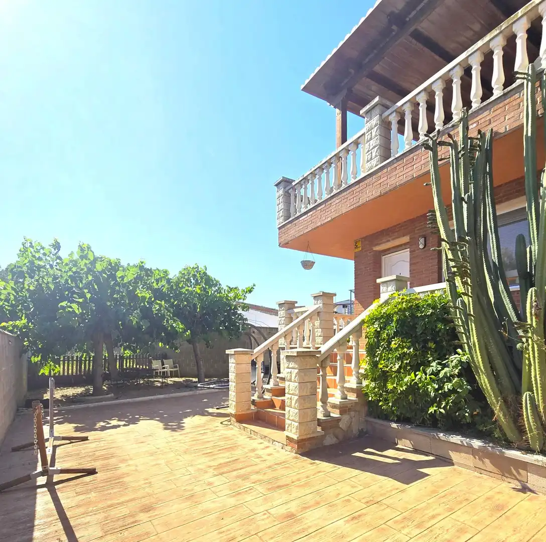 House with terrace for sale in Calle GARROTXA, imagen 32