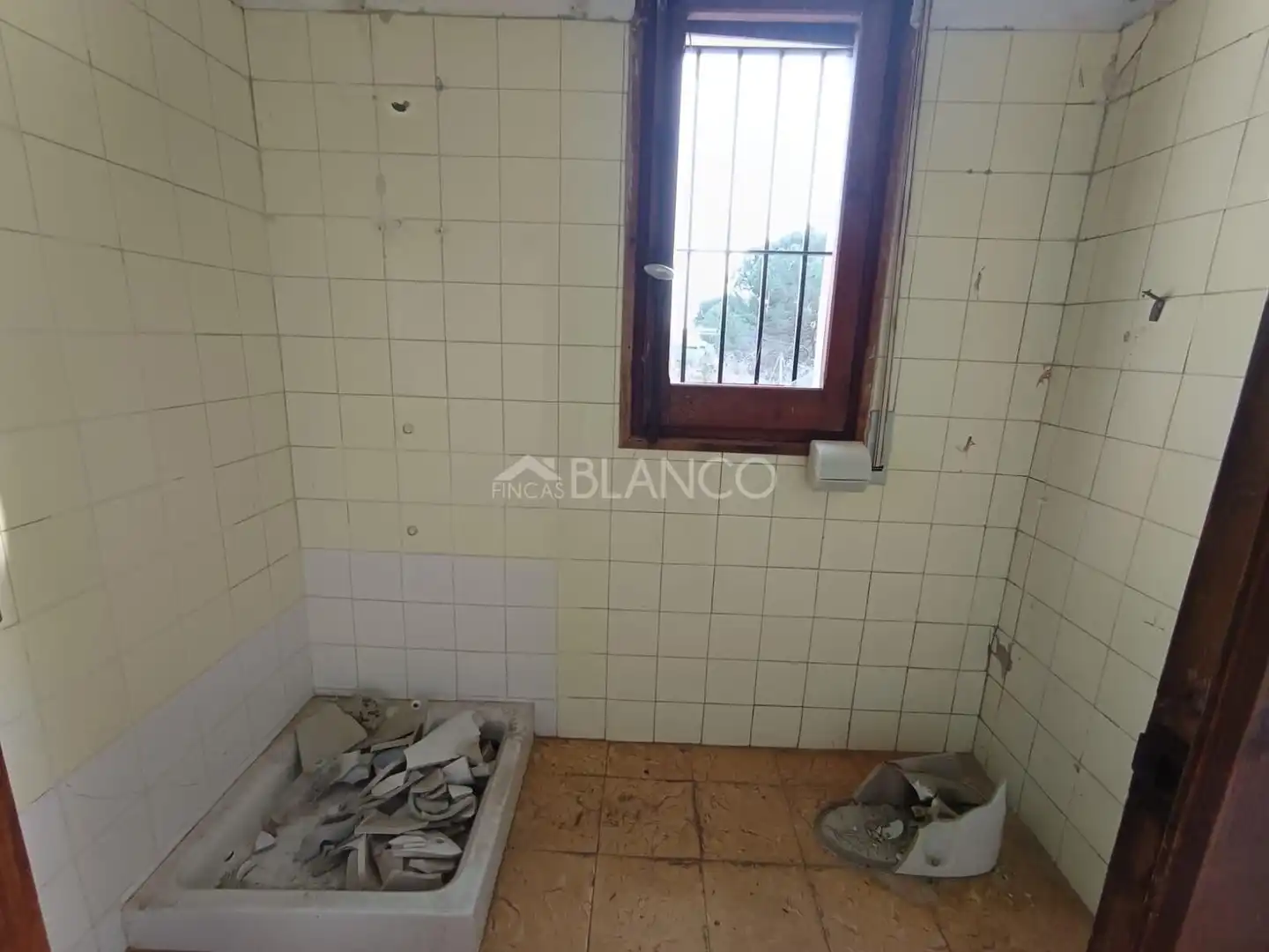 Residential land for sale in Vallbona d'Anoia, imagen 15