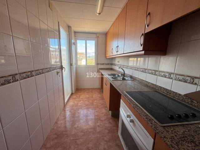 Piso en Venta en Calle Santa Magdalena en El Pinell de Brai